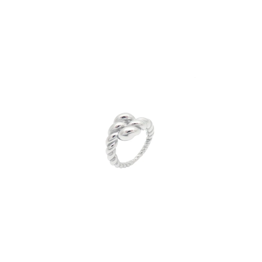 Xiara Ring