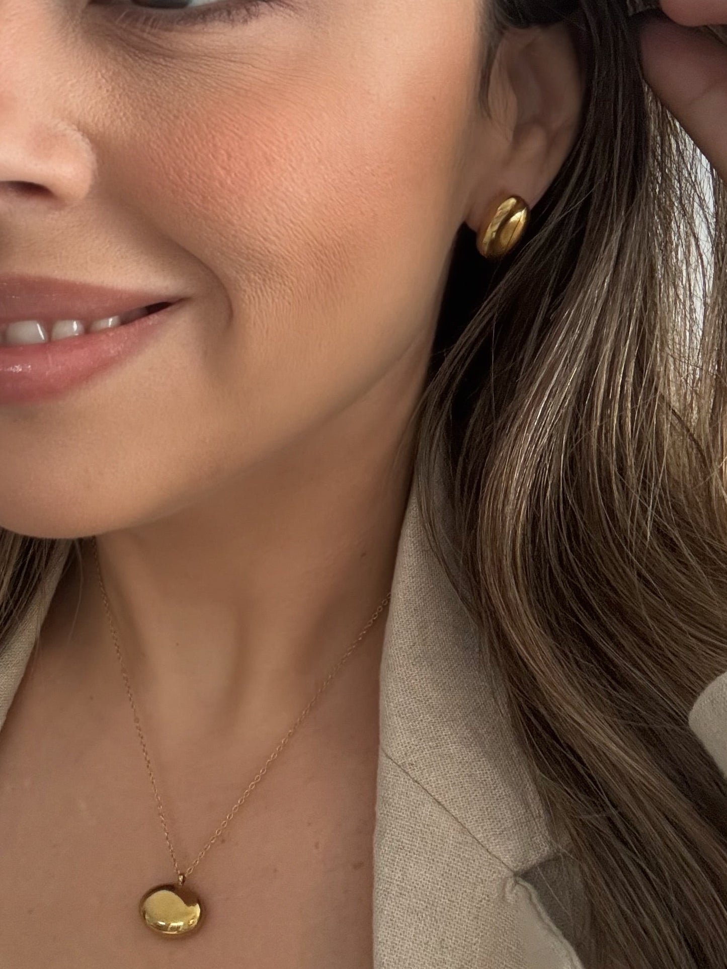 Lianne Studs Earrings