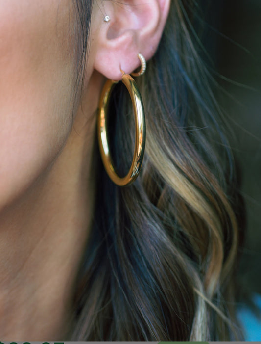 Classic Luxe Hoop