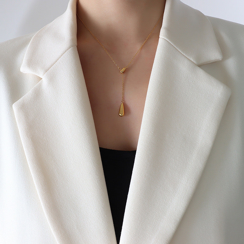 Brisa Necklace