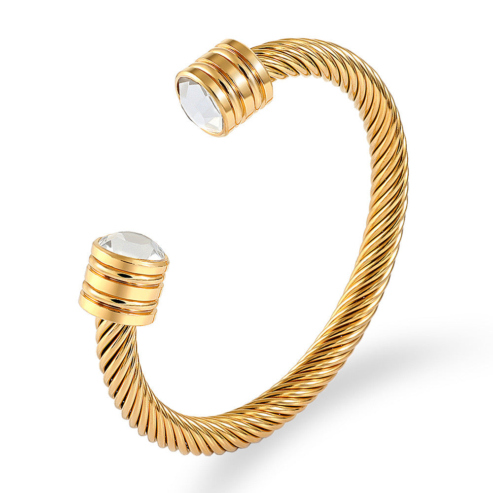 Lia Bangle