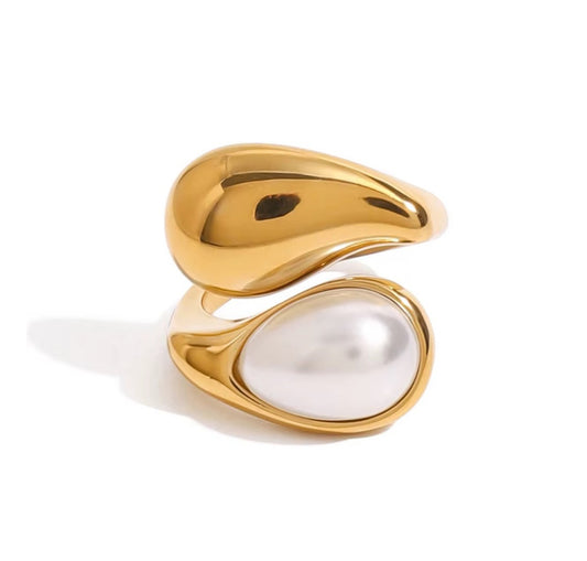 Pearl Drop Ring