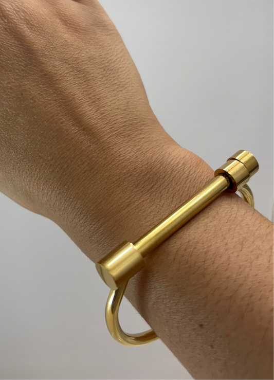 Nayara Bangle