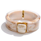 Eline Bangle