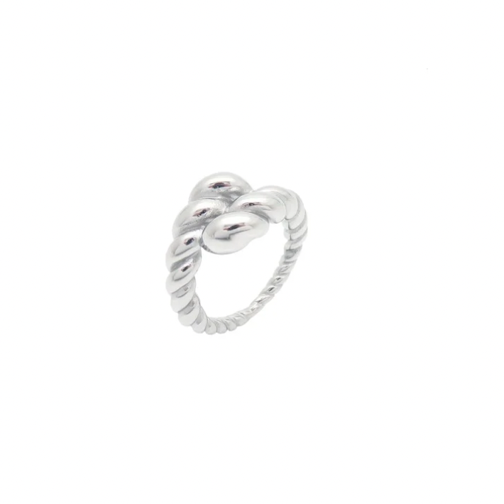 Xiara Ring