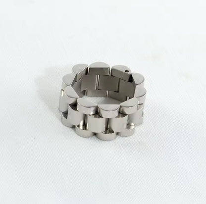 Nina Ring