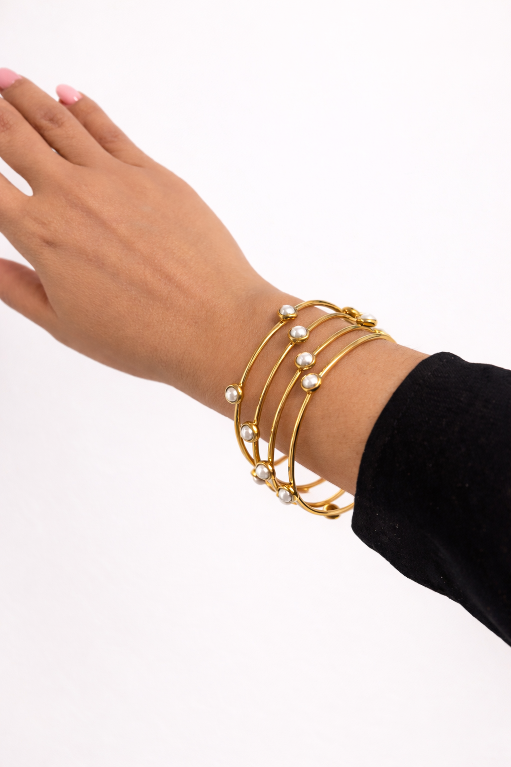 Eternal Pearl Bangle
