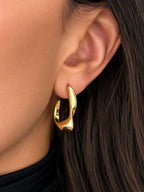 Mira Hoops