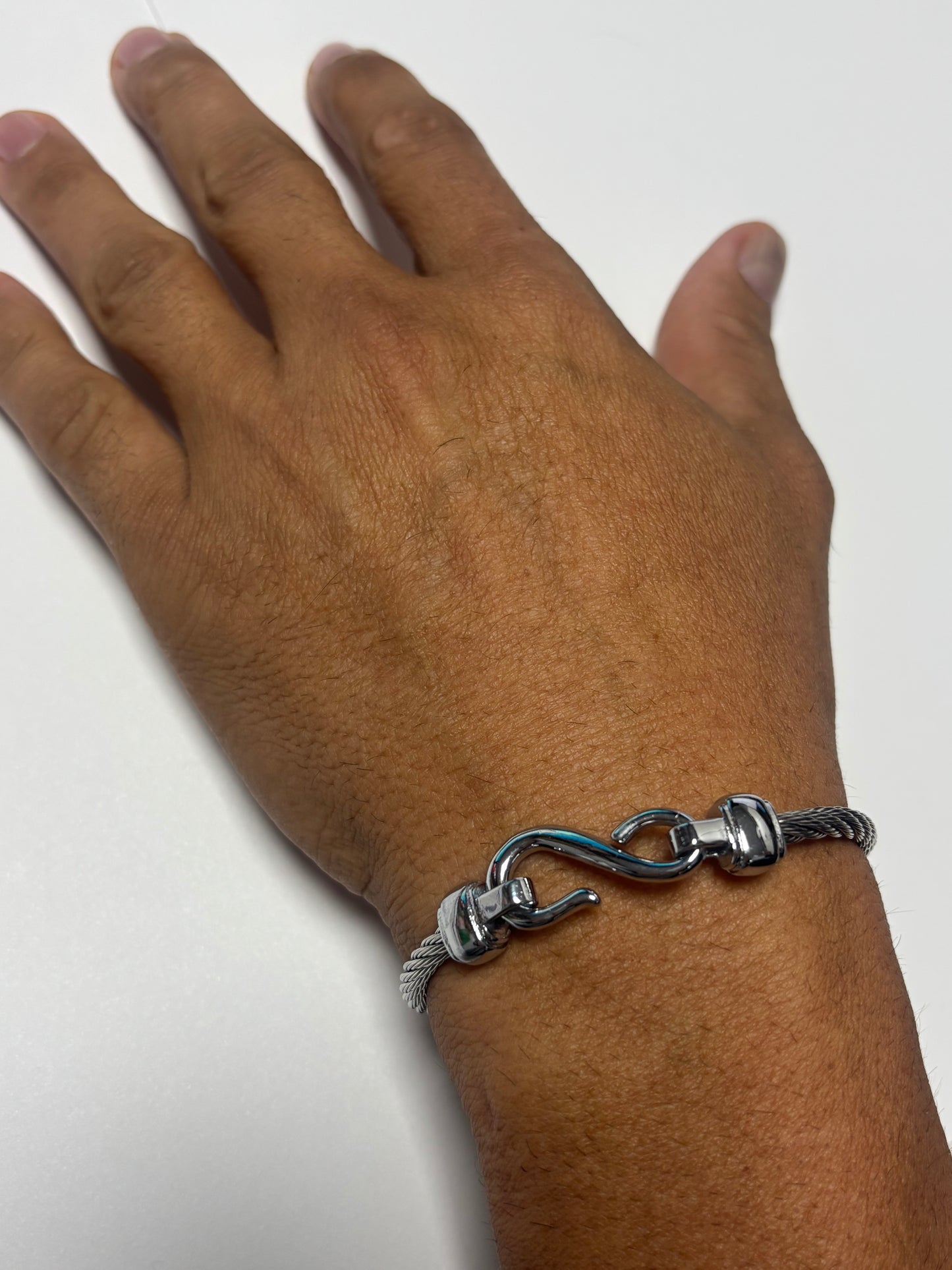 Hook Cable Bracelet