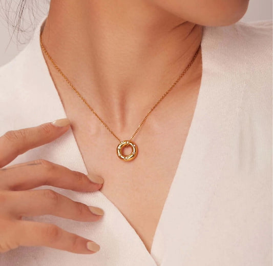 Eternal Loop Necklace