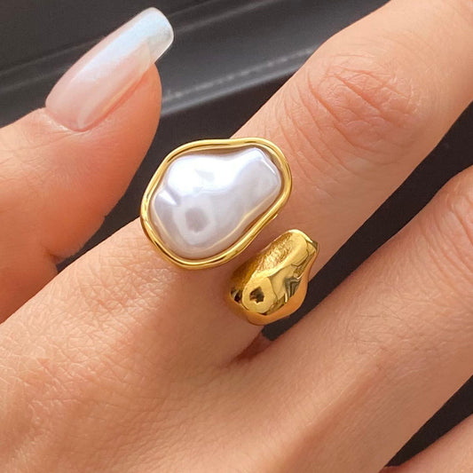 Pearl Ring