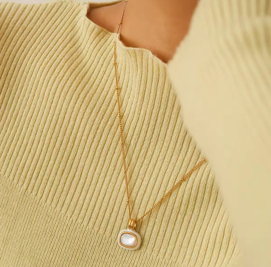 Selma Necklace