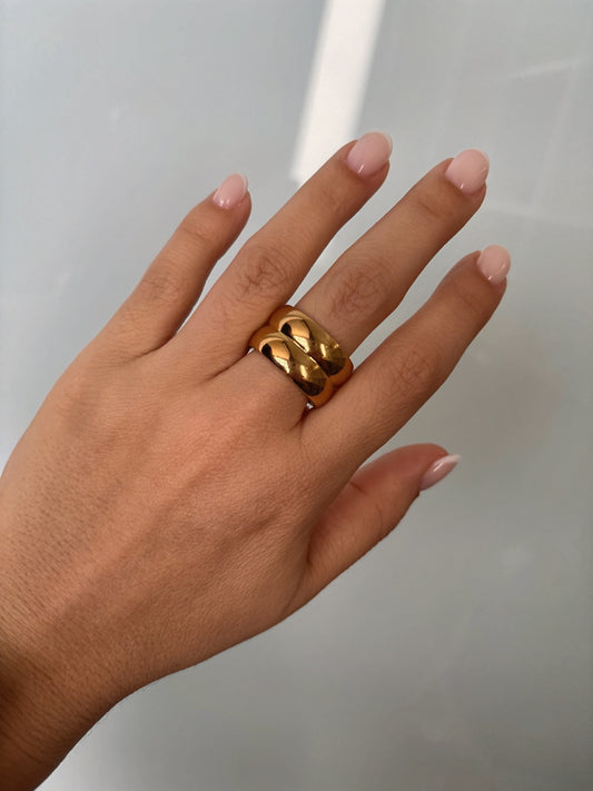 Luxe Aura Ring