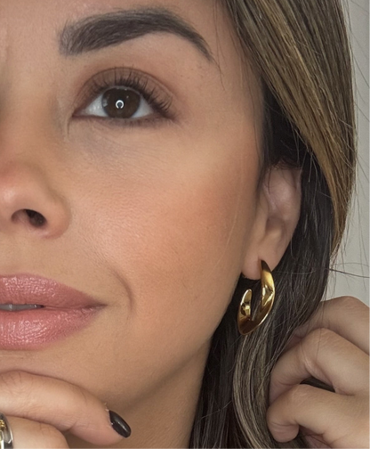 Mira Hoops