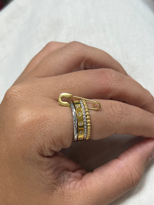 Pin & Sparkle Ring