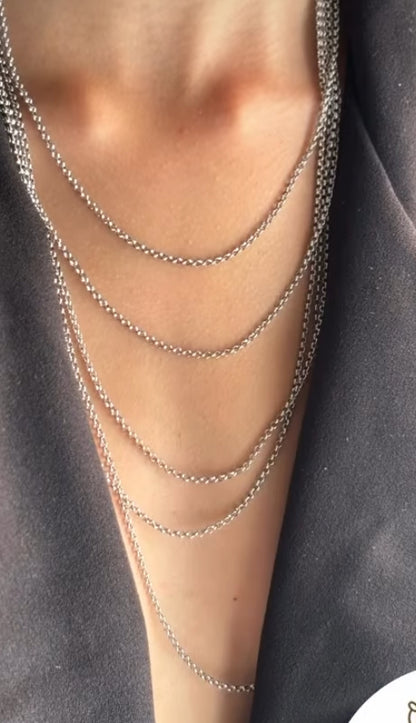 Thin Layers Necklace