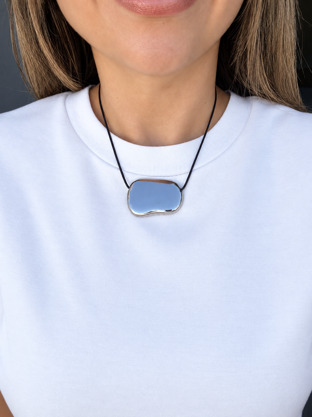 Veyra Necklace