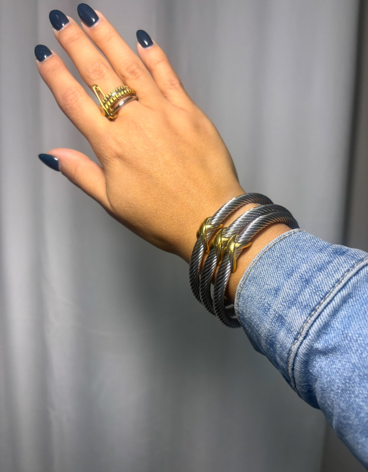 Twist & Knot Bangle