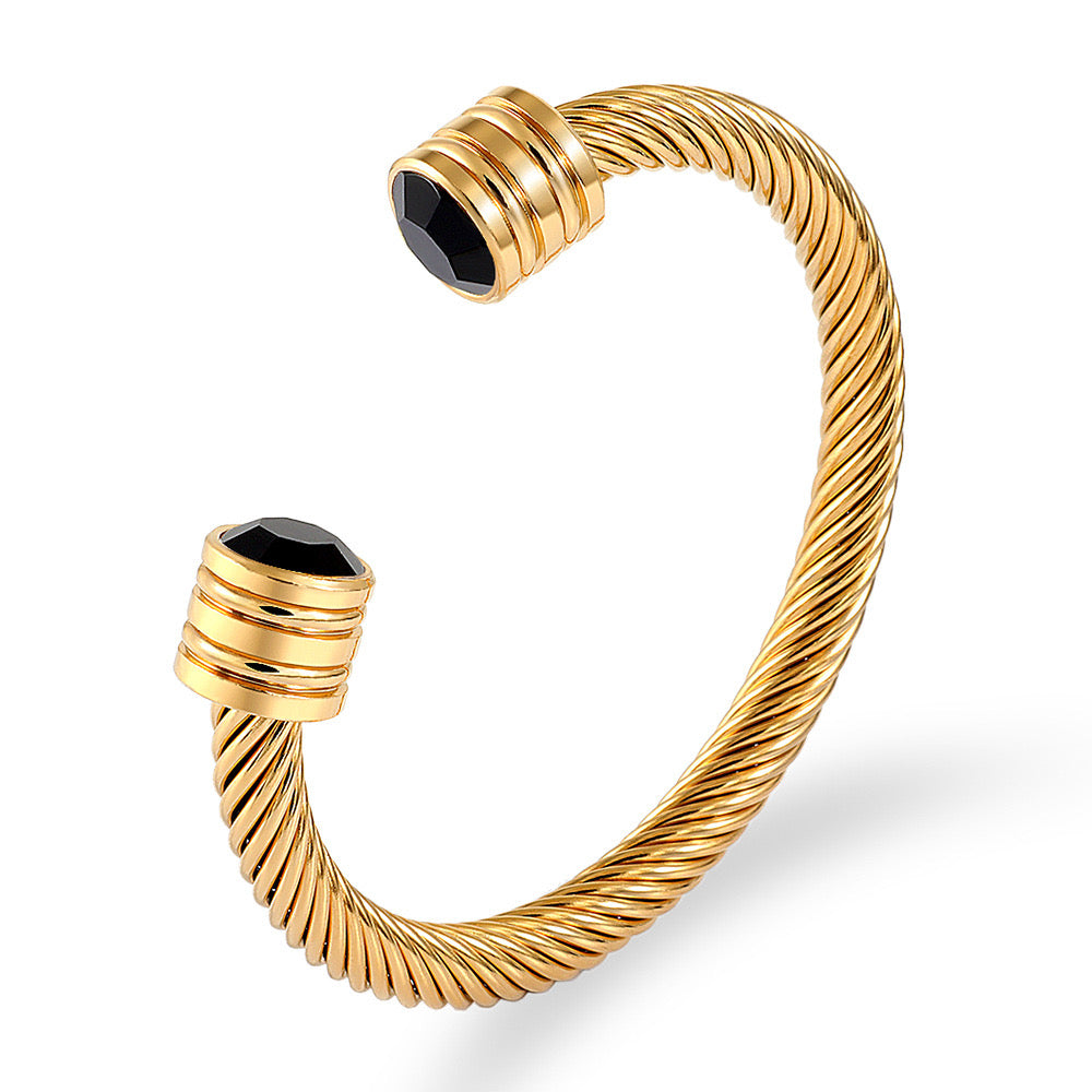 Lia Bangle