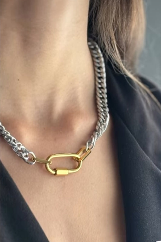 Paris Necklace