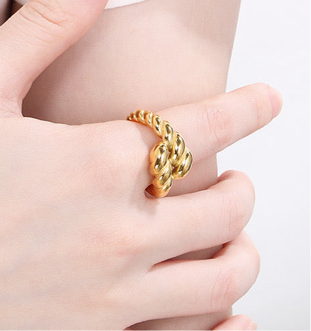 Xiara Ring