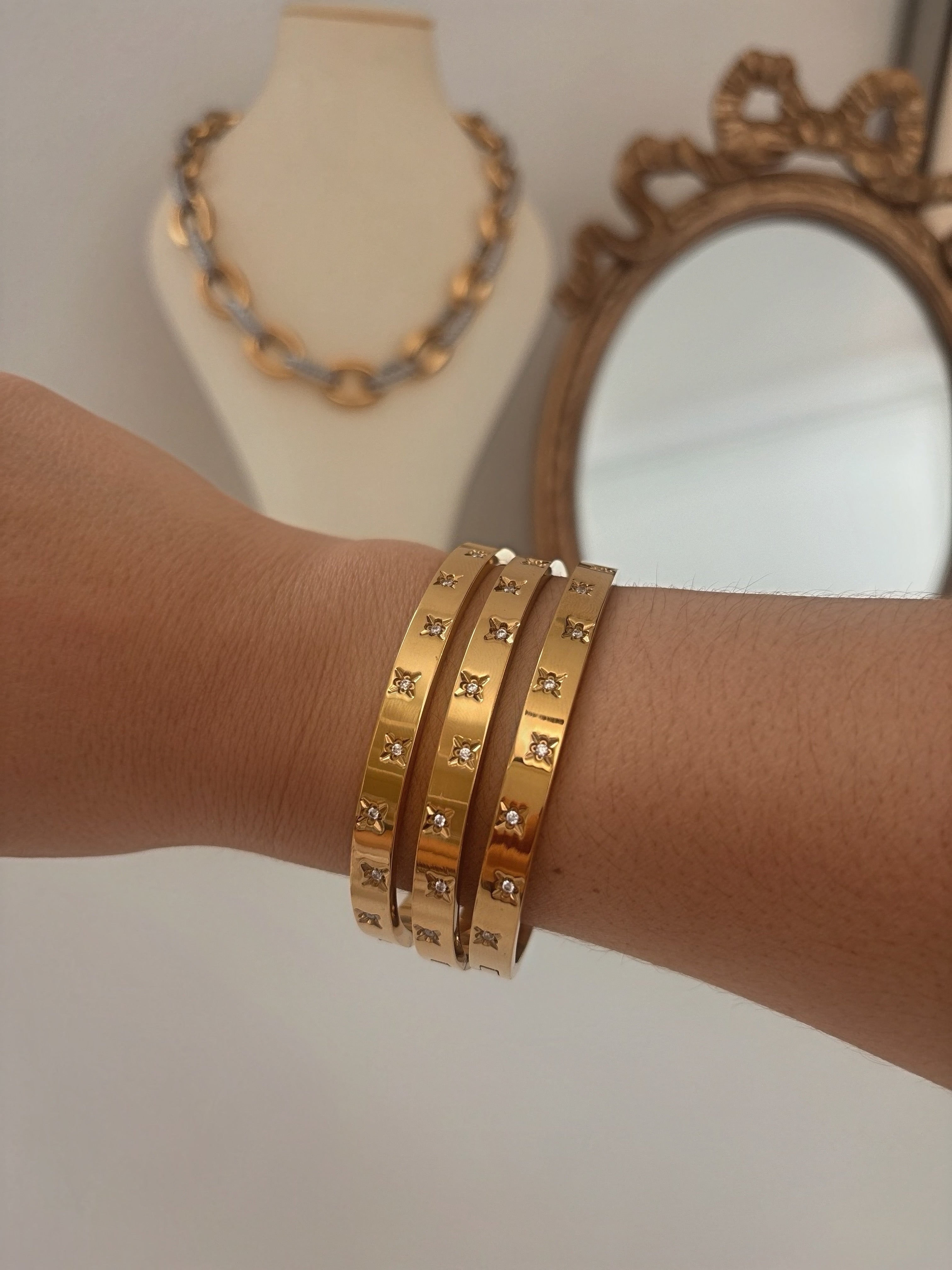 Star Light Bangle