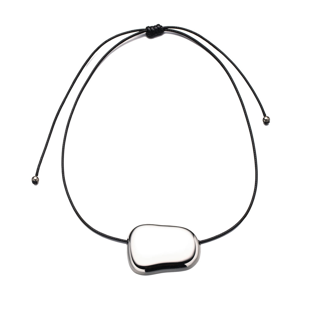 Veyra Necklace