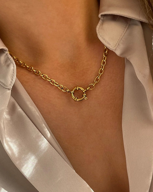 Lía Necklace