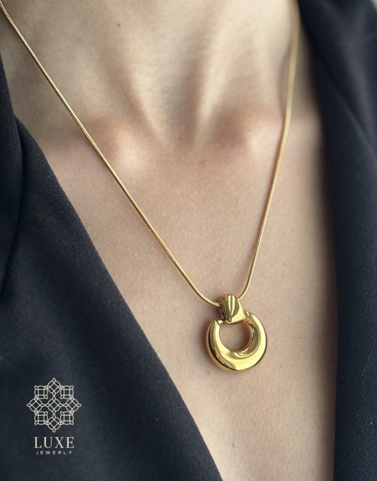 Anne Necklace