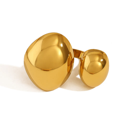 Sculpted Elegance Ring