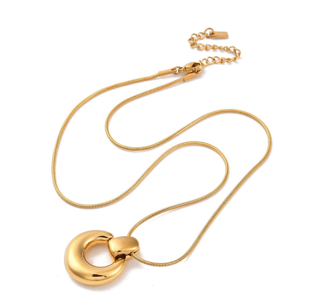 Anne Necklace