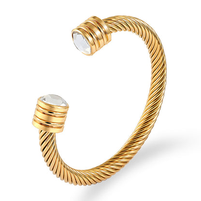 Lia Bangle