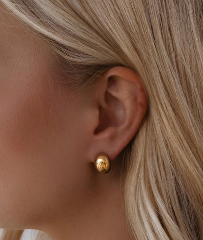 Oval Stud