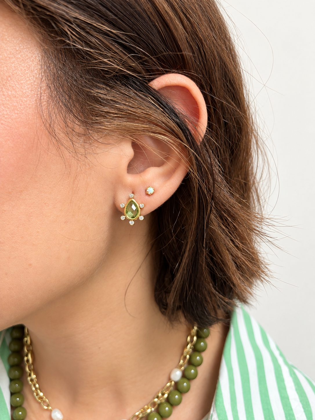 Fiora Studs