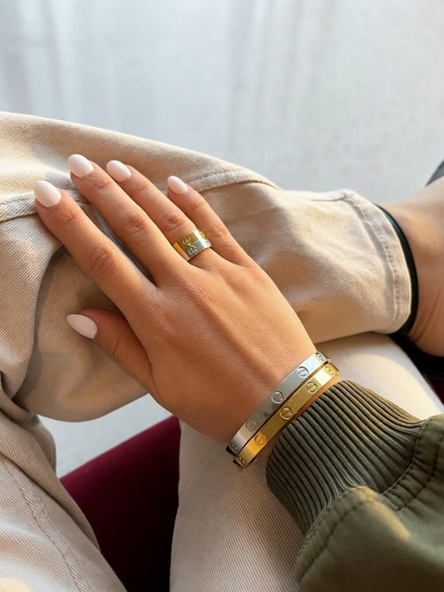 Carti Ring