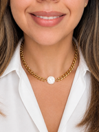 Noa Pearl Necklace