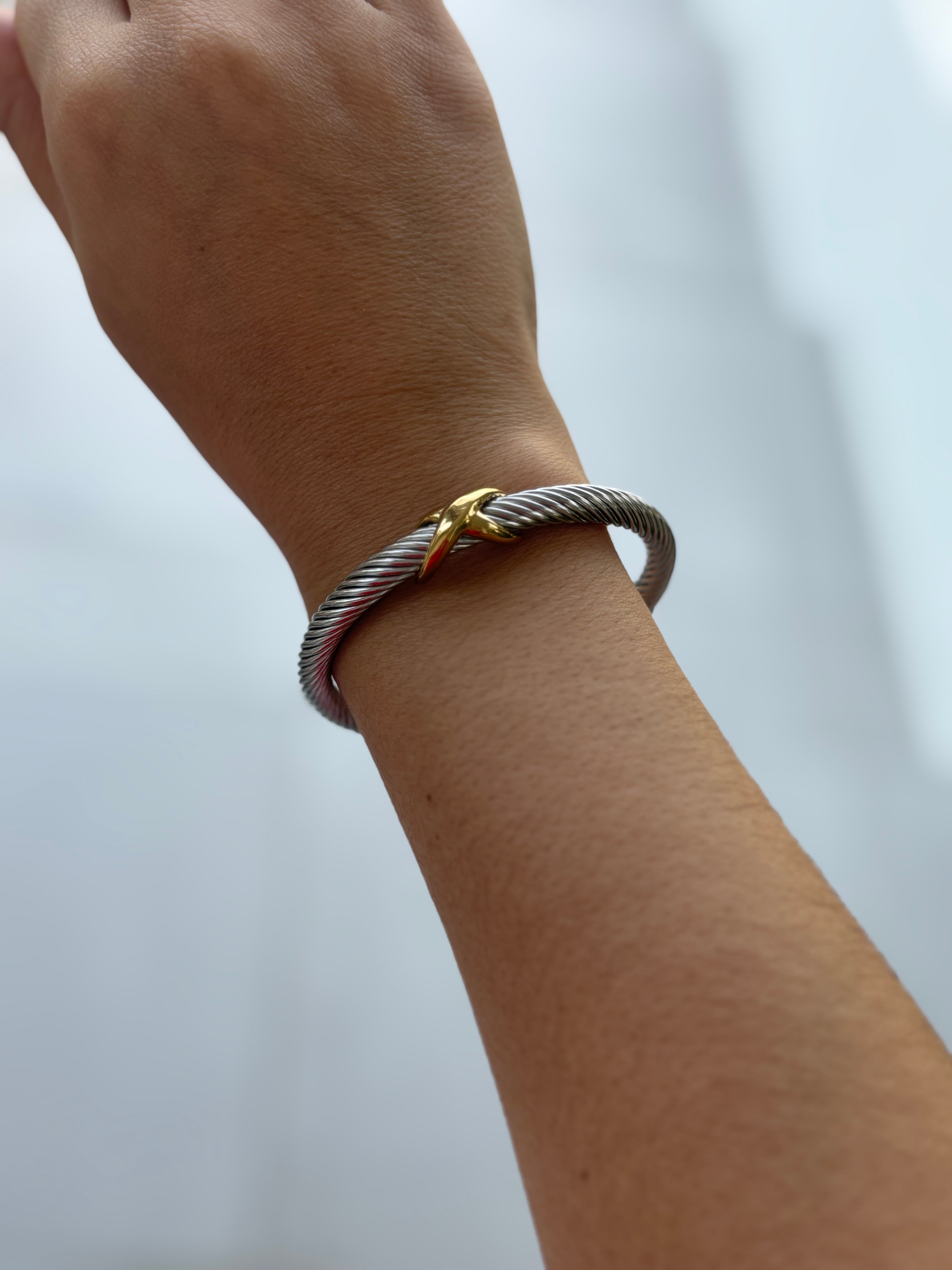 Twist & Knot Bangle