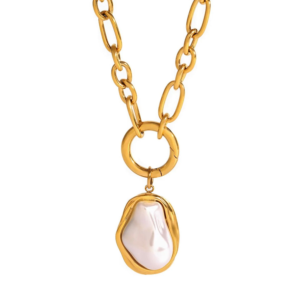 Fine Pearl Necklace