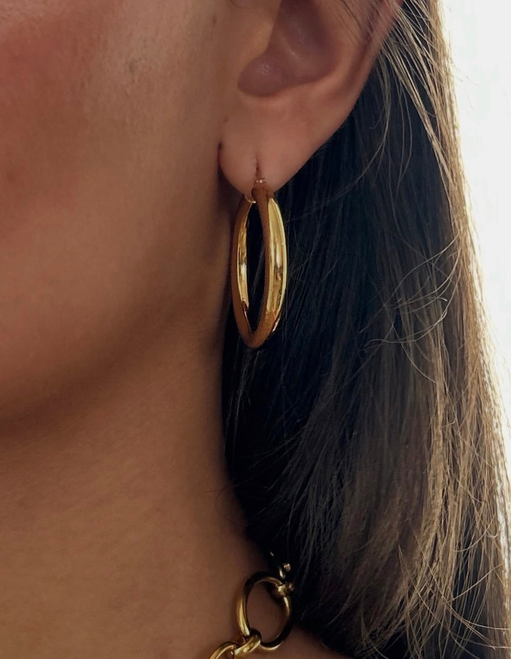 Classic Luxe Hoop