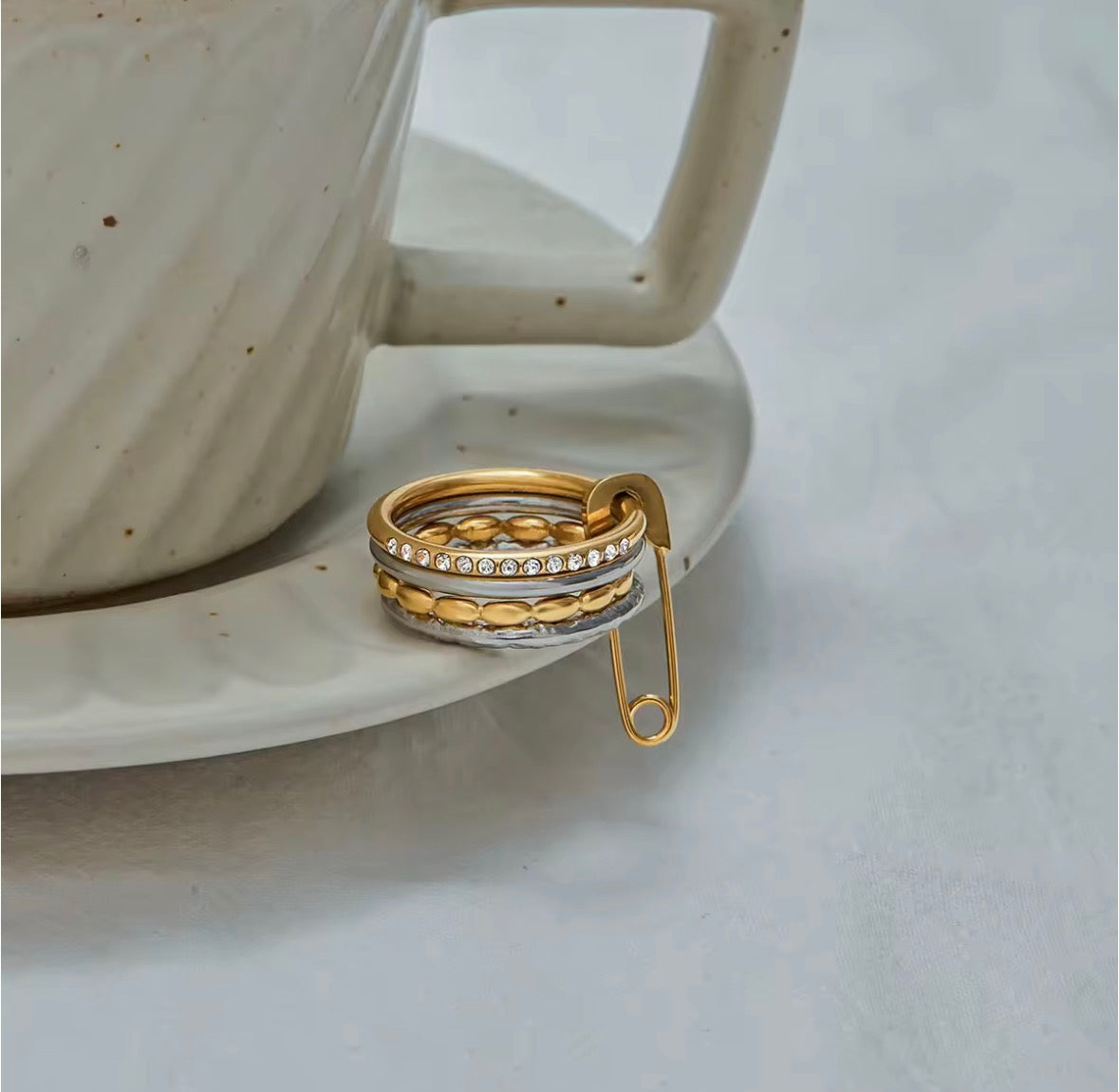 Elan Lock Ring
