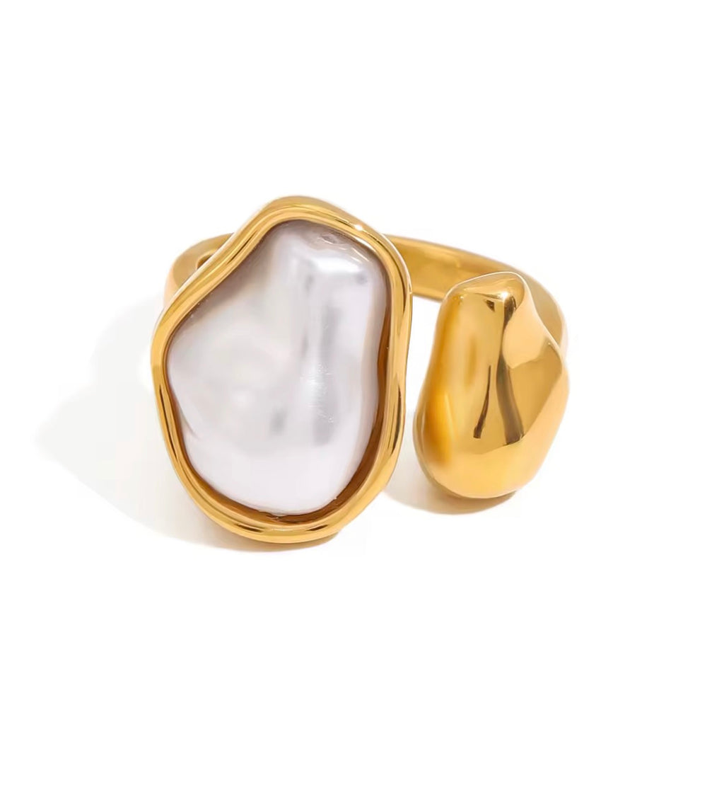 Pearl Ring