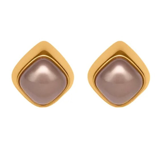 Mocha Pearl Stud Earrings