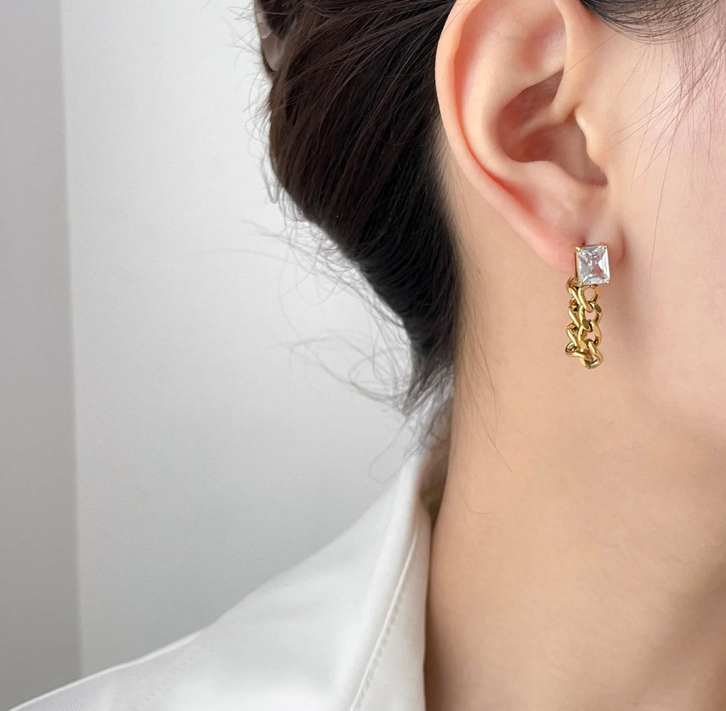 Venna Earrings
