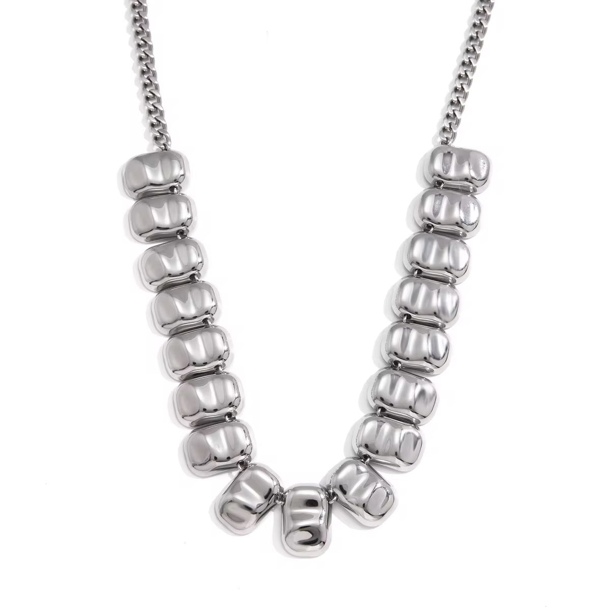 Noire Necklace