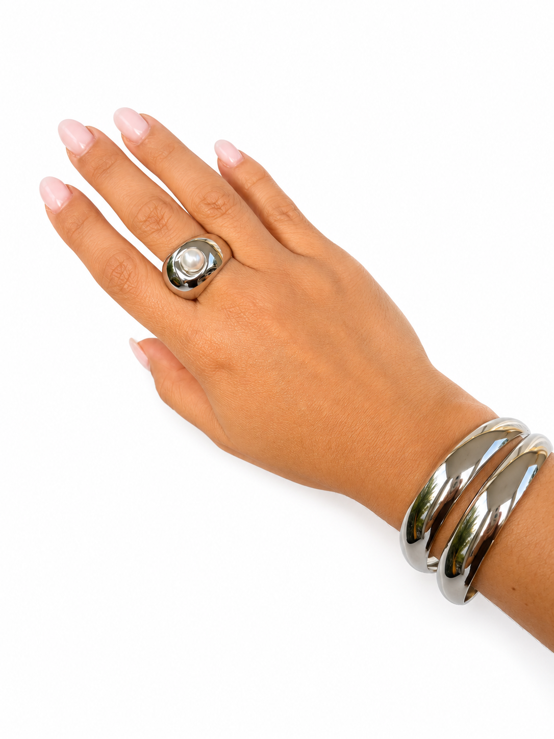 Lunaria Bangle