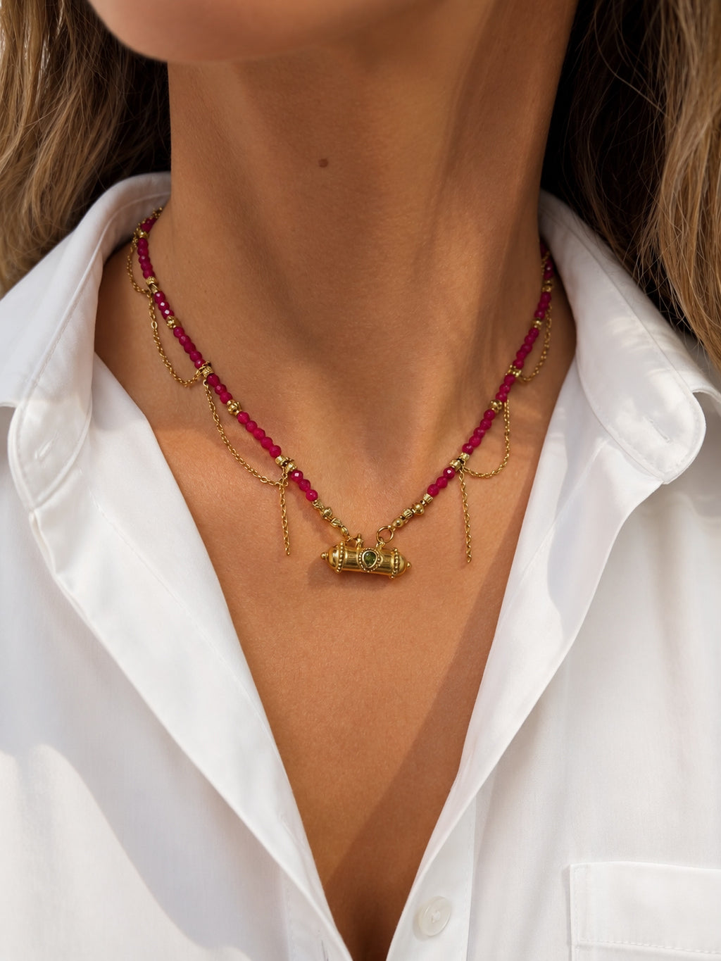 Amour Necklace
