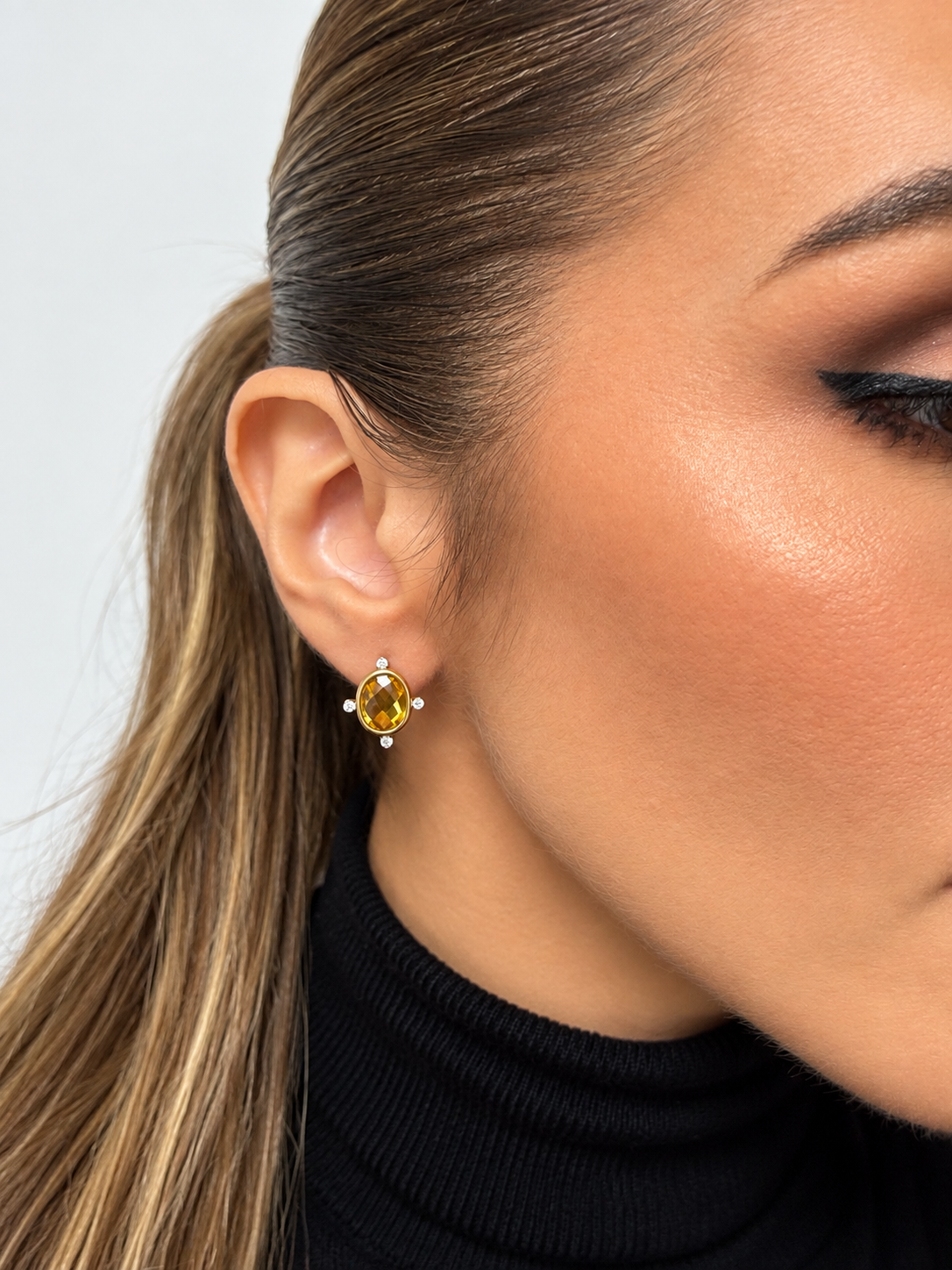 Soleil Studs