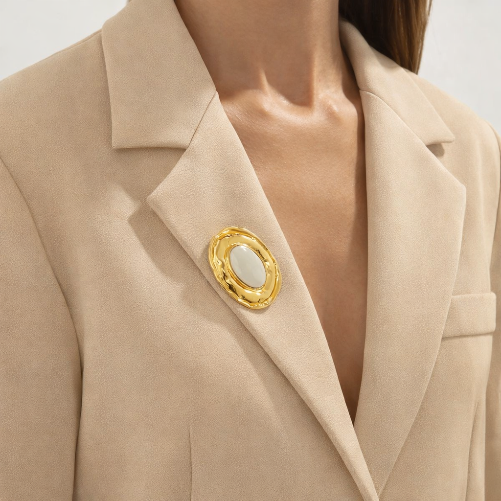 Maison Oval Brooch