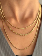 Claire Necklace