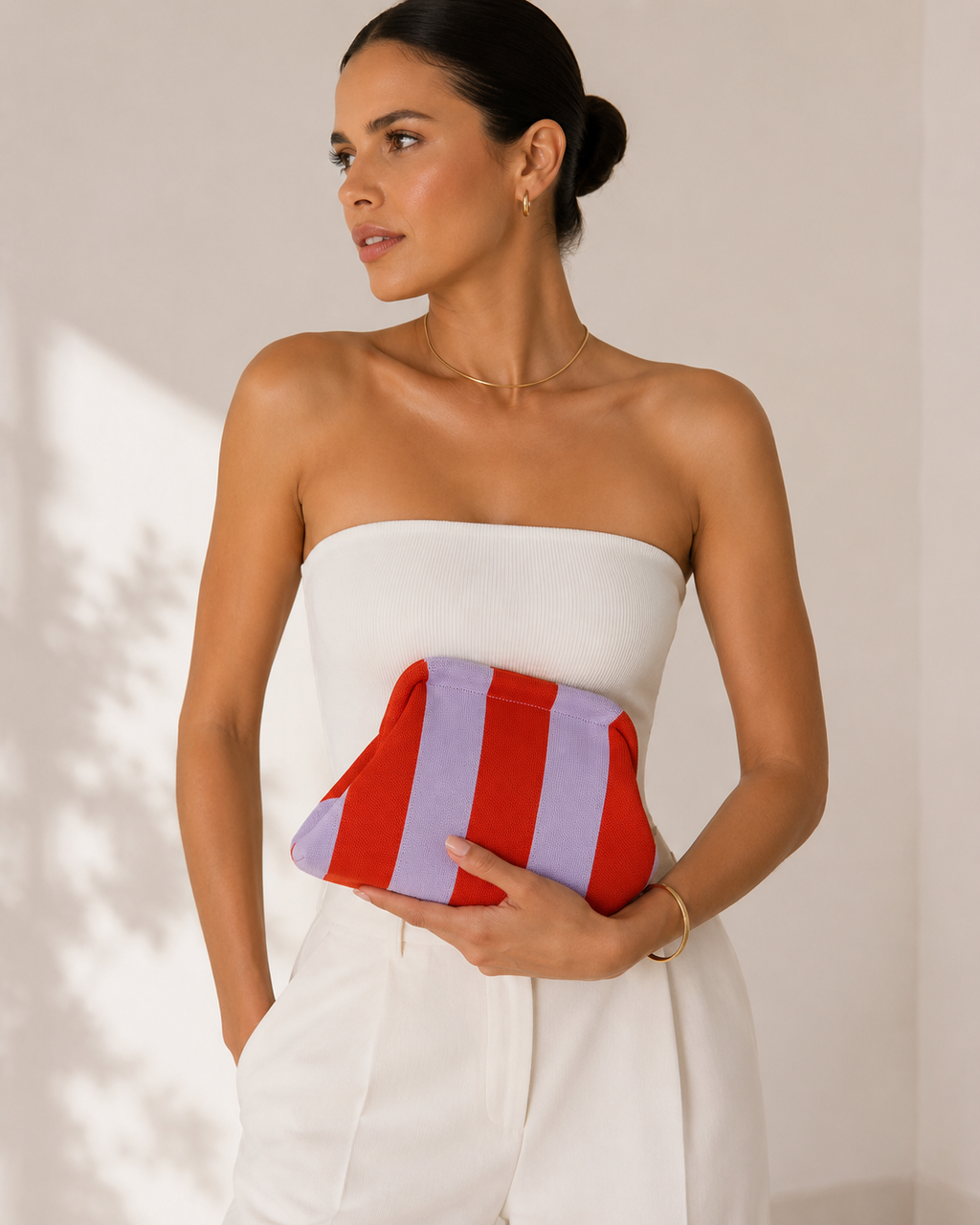 Coralia Clutch